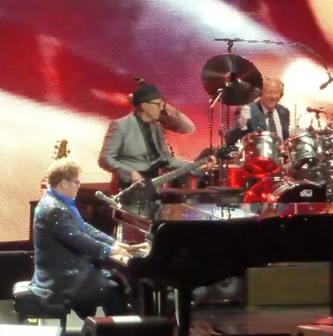 Elton John 4