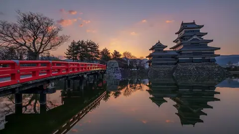Matsumoto Castle at Tranquil Dusk - backiee
