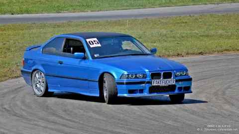 car-wallpapers-hd-1920x1080-BMW-E36-44-V8-drift
