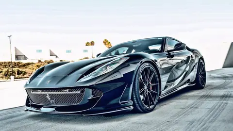 Black Ferrari 812 Superfast Dream - backiee