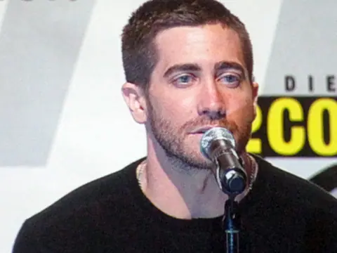 Jake Gyllenhaal at WonderCon 2010 3