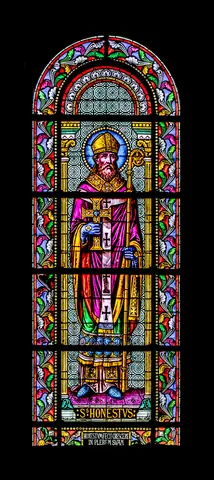 Stained-glass window of the Cathedral of Nimes (3)