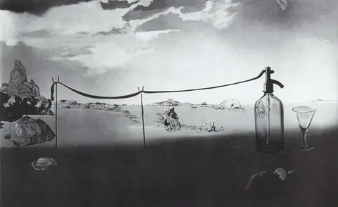 1937_20_Enchanted_Beach_(Long,_Siphon),_1937