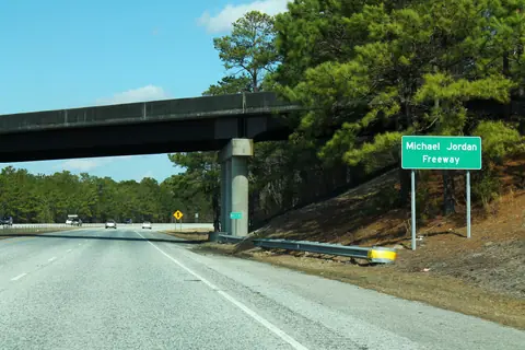 Int40wRoad-MM419-MichaelJordanFreeway