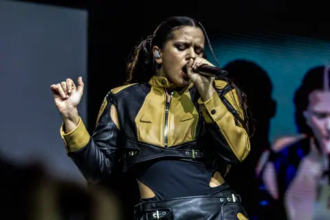 Rosalía Chile2022 05