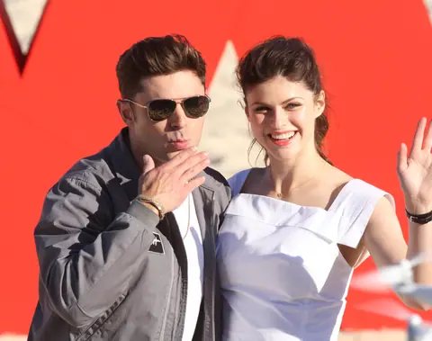 Baywatch Movie Launch Zac Efron, Alexandra Daddario (1)