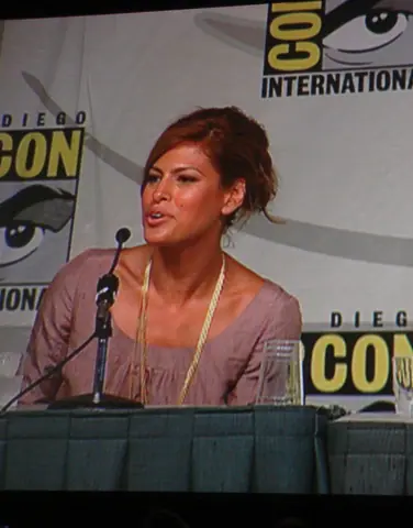 Eva mendes sdcc