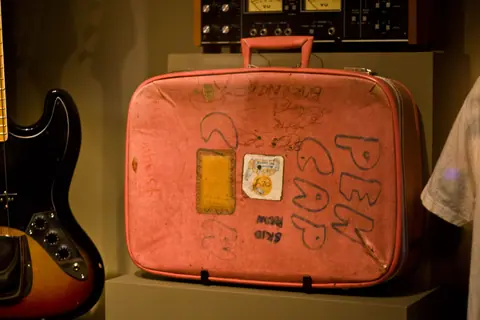 Kurt Cobain's suitcase, EMP Museum