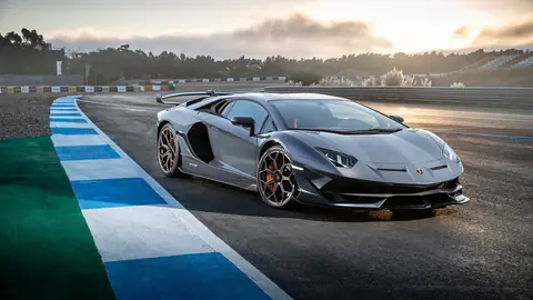 Lamborghini_2018_Aventador_SVJ_Worldwide_Grey_554522_1920x1080