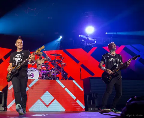 blink-182