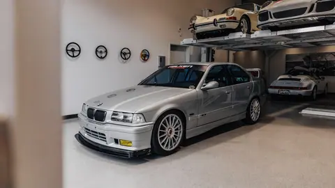 Fifteen52-BMW-M3-E36-TitaniumSilver_(1)