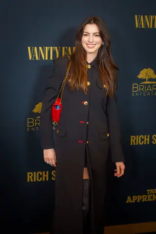 Anne Hathaway at The Apprentice in NYC 03