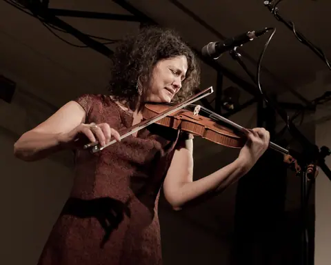Iva Bittová and Hamid Drake 24