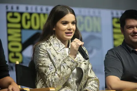Hailee Steinfeld