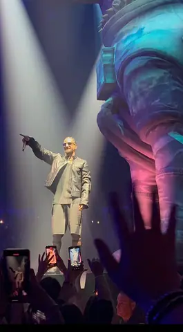 Maluma concert
