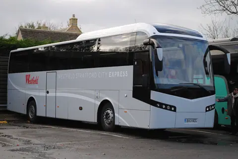 GOLDEN TOURS London - Flickr - secret coach park (3)