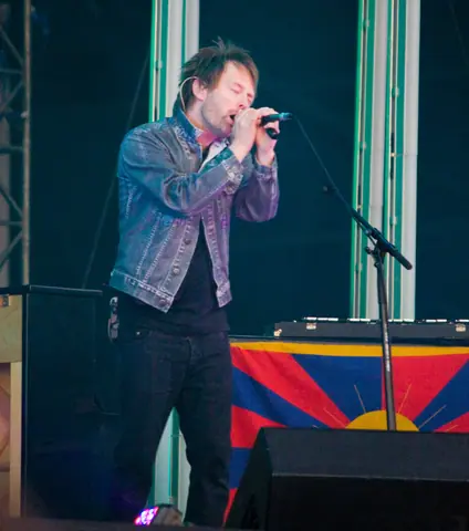 Thom Yorke singing