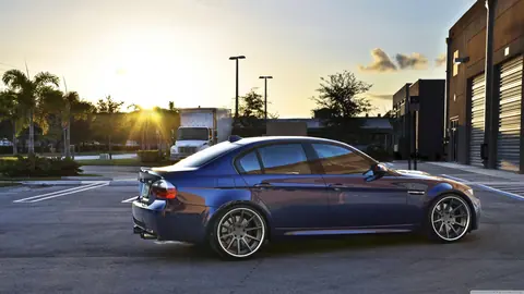 bmw_m3_blue-wallpaper-3840x2160