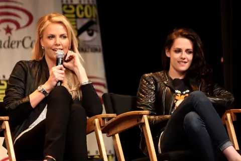 Charlize Theron & Kristen Stewart by Gage Skidmore