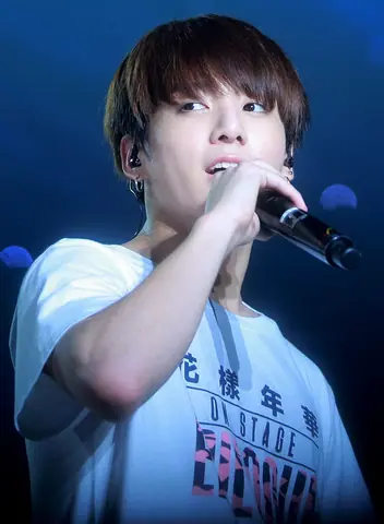 Jeon Jung-kook during The Most Beautiful Moment in Life On Stage Epilogue in Bangkok, 6 August 2016 03