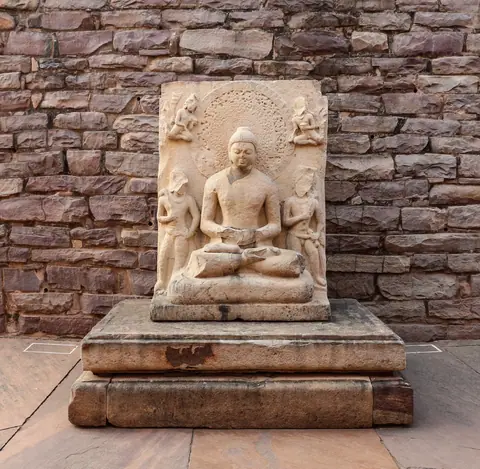 Buddha Statue, Sanchi 01